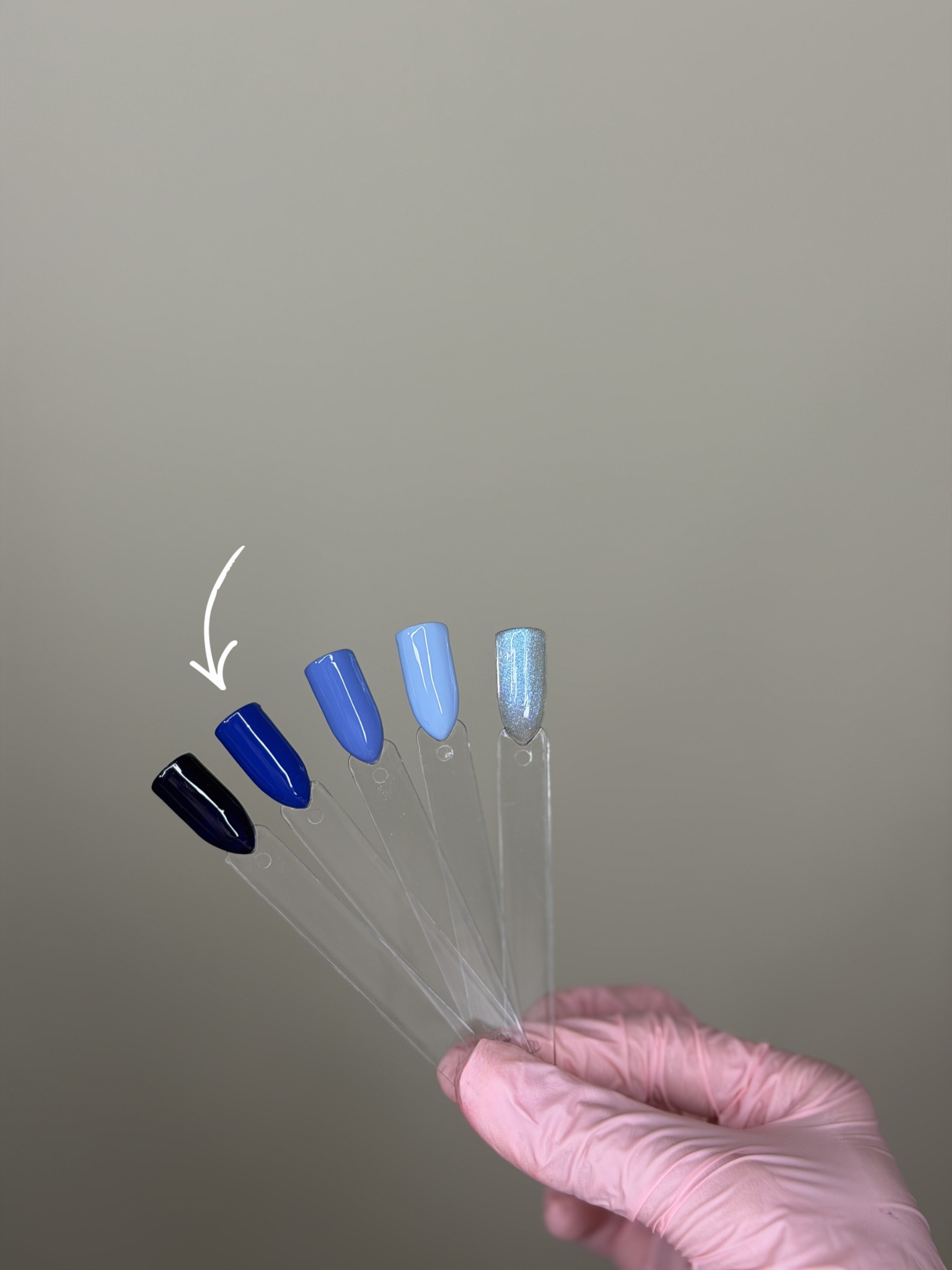 Diamelle Gel Polish - ELECTRIC BLUE